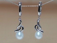 Strieborné perlové náušnice visiace PE2158SH Strieborné perlové náušnice visiace PE2158SH.1.JPG PE2158SH