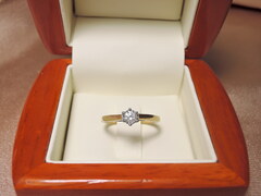 Zásnubný prsteň M51815RJ Zásnubný prsteň M51815RJ 2.jpg M51815RJ