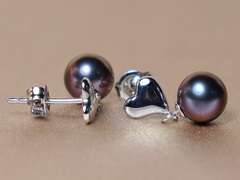 Zlaté náušnice 14K so sladkovodnými perlami WW03WHE-FB Zlaté napichovacie náušnice s perlou WW03WHE-FB-1.JPG WW03WHE-FB