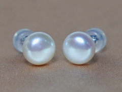 Zlaté napichovacie perlové náušnice WSE14WG Zlaté napichovacie perlové náušnice WSE14WG.2.JPG WSE14WG