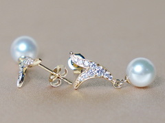 Zlaté náušnice 14K s japonskými akoya perlami AAA WW06YVE-A Zlaté napichovacie perlové náušnice WW06YVE-A-1.JPG WW06YVE-A