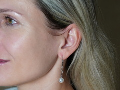 Perlové náušnice FE002wM Zlaté náušnice 14 K s pravou bielou perlou.JPG FE002wM