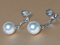 Perlové náušnice RGwEAAAwM Zlaté perlové náušnice RGwEAAAwM.3.JPG RGwEAAAwM