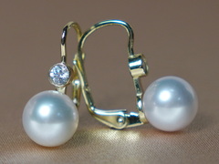 Zlaté náušnice 14K s perlami AAA a zirkónmi DS222YFE-W Zlaté perlové náušnice pravá morská perla a zirkón DS222YE-A.JPG DS222YFE-W