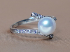 Zlatý prsteň s perlou BC029WFR-W Zlatý prsteň s perlou BC029WFR-W-2.JPG BC029WFR-W