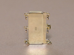 Šperkový uzáver TU100yK Zlatý uzáver na trojradový náhrdelník TU100yK.1.JPG TU100yK