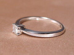 Zásnubný prsteň M433RJ Zlatý zásnubný prsteň M433RJ 2.jpg M433RJ