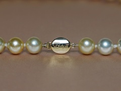 Náhrdelník z perál Južného Pacifiku JPN10115AAGT perlový náhrdelník JPN10115AAGT uzáver.JPG JPN10115AAGT