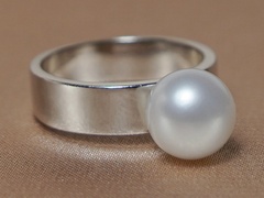strieborny-prsten-s-perlou-bc032sr-w.JPG BC032SR-W
