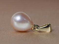 zlaty-privesok-s-pravou-perlou-ftyp005lj.JPG FTyP005lJ